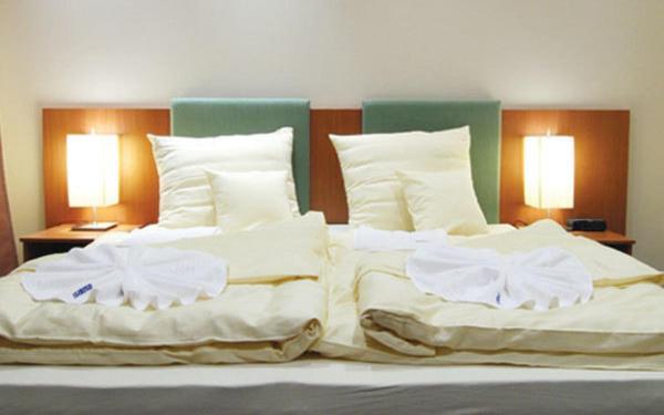 זוברץ Horsky Hotel Osobita מראה חיצוני תמונה